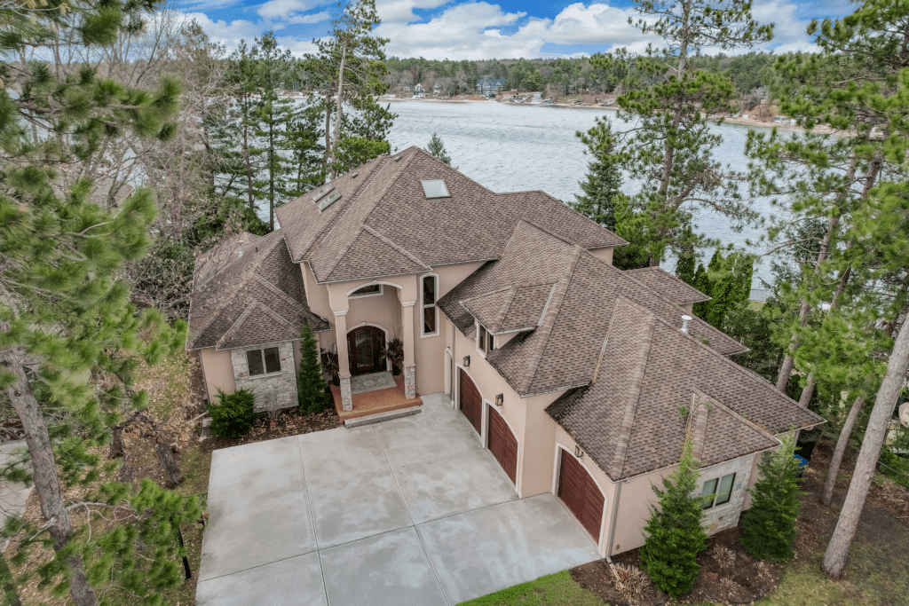 S Silver Lake Rd 142